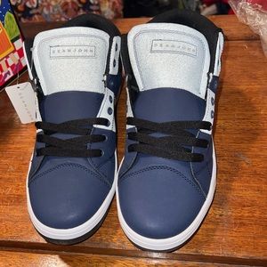 Sean John Brand New!! Size 8 Men’s